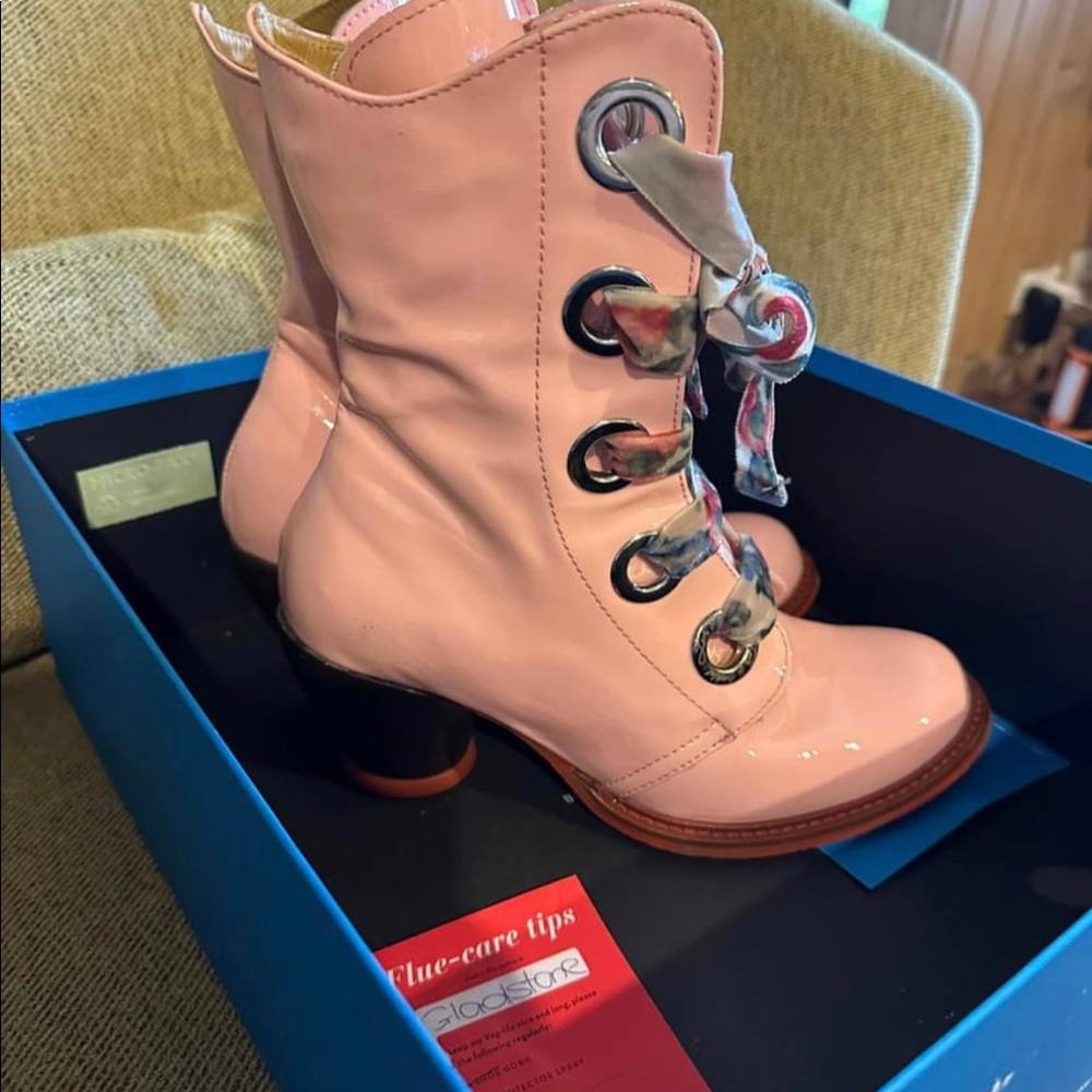 Fluevogs Gladstone Stunning beautiful shoes